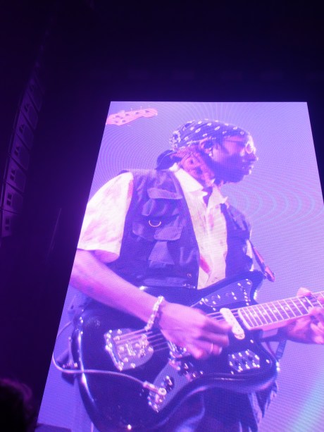 57AB50C9-4101-437A-BA83-0E9F8A53A2FF