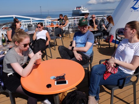 E536C0C3-D3D1-4F48-84B0-7EE011EF39A7