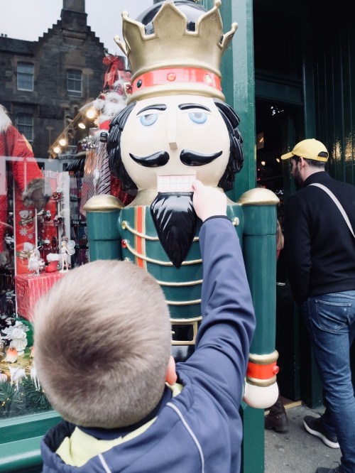 6E5E827B-3990-40A8-8A29-7B5633D34F8D_1_201_a